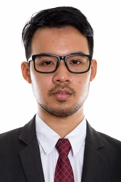 Visage de jeune homme d'affaires asiatique portant des lunettes — Photo