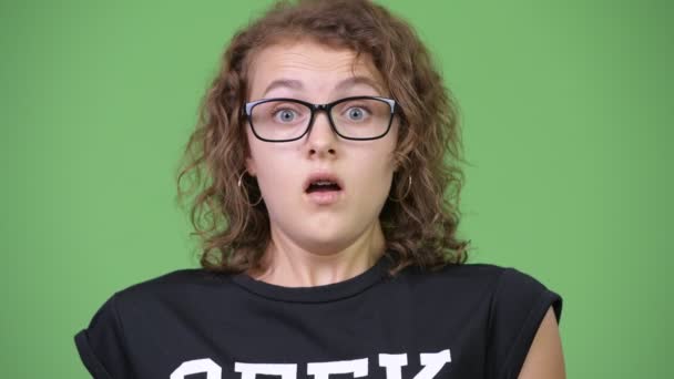 Studio Shot Young Beautiful Nerd Woman Curly Blond Hair Chroma — Stock Video