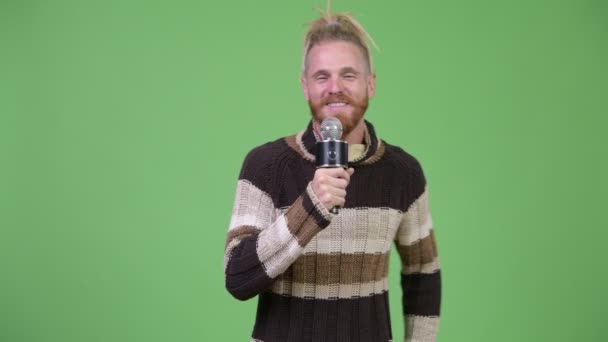 Studio Shot Handsome Bearded Man Dreadlocks Wearing Warm Clothing Chroma — Stock Video