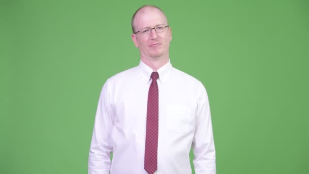 Studio Shot Mature Bald Businessman Wearing Eyeglasses Chroma Key Green — Stock Video