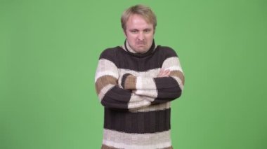 Stresli adam geçti silah ile kızgın bakan stüdyo çekim