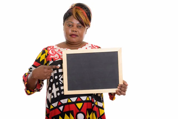 Студія постріл жиру чорні африканські жінки Холдинг, вказуючи на b — стокове фото