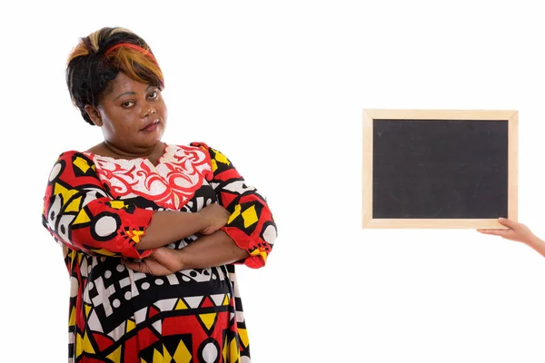 Студія постріл жиру чорні африканські жінки з обіймами перетнула bl — стокове фото