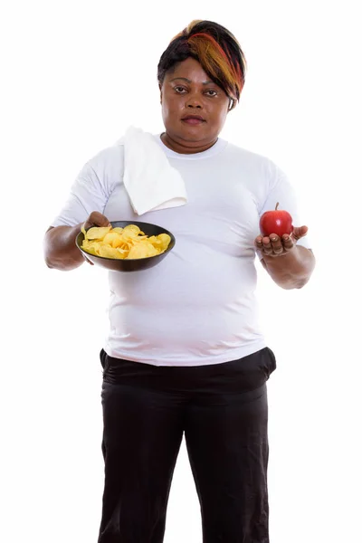 Strzał studio tłuszczu Czarny Kobieta Afrykańska stoi trzymając bo — Zdjęcie stockowe