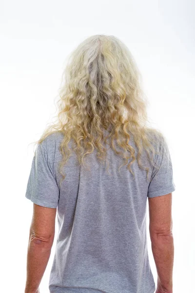 Bakåt bild av senior skäggig man med lång lockigt vitt hår — Stockfoto