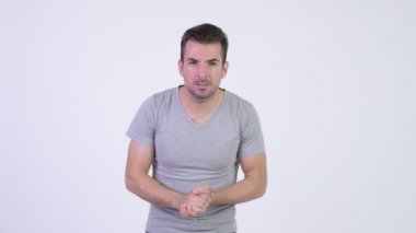 Genç İspanyol adam kötü haber alma vurguladı