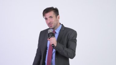 Şarkı ve suçlu arıyor genç yakışıklı İspanyol işadamı