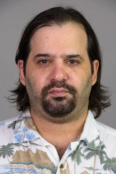 Cara de hombre caucásico gordo en camisa hawaiana —  Fotos de Stock
