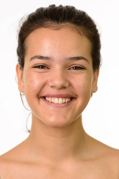 Rostro de joven adolescente feliz sonriendo — Foto de Stock