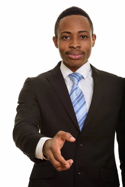 Joven empresario africano dando apretón de manos aislado sobre fondo blanco —  Fotos de Stock