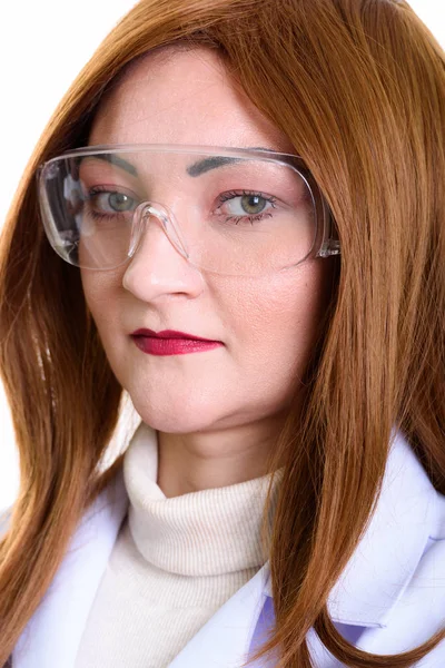 Studio skott av ansikte kvinna läkare bär skyddsglasögon — Stockfoto