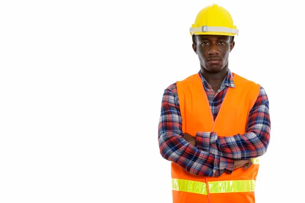 Studio shot de jeune homme noir africain travailleur de la construction avec — Photo