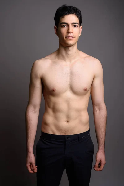 Studio Shot Young Handsome Man Shirtless Gray Background — Stock Photo, Image