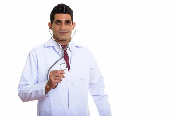 Estudio Disparo Joven Musculoso Médico Persa Hombre Usando Estetoscopio — Foto de Stock