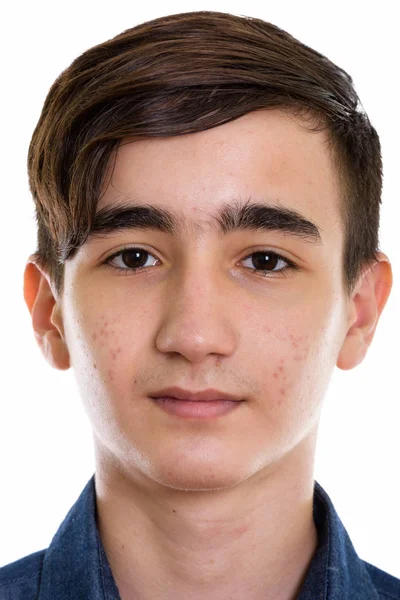 Tvář mladého pohledného perského dospívajícího chlapce — Stock fotografie