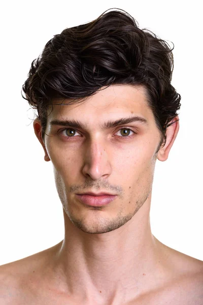 Ansikte av ung vacker brasiliansk man bar överkropp — Stockfoto
