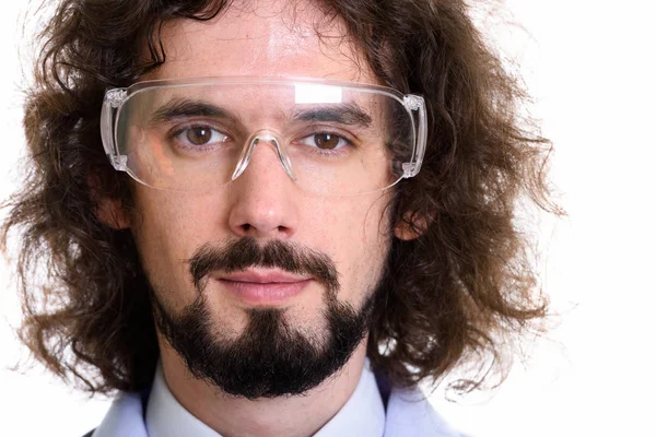 Primo piano del bel dottore uomo con gli occhiali di sicurezza — Foto Stock