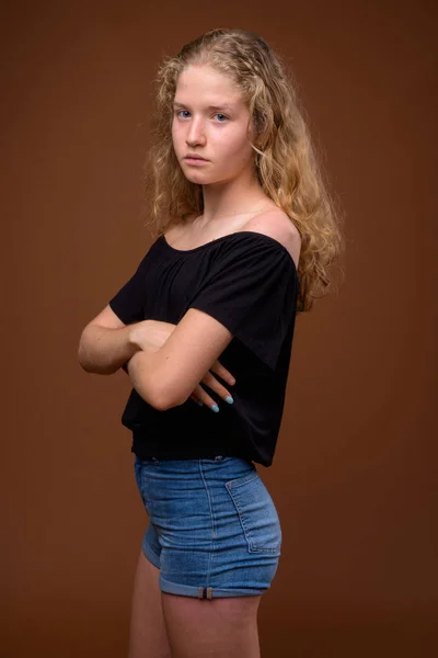 Perfil vista retrato de jovem bela menina adolescente loira — Fotografia de Stock