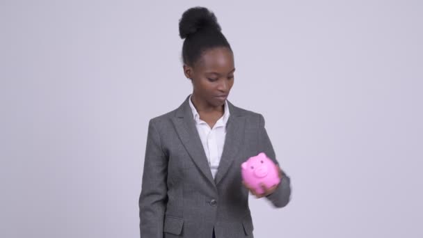 Estudio Joven Hermosa Mujer Negocios Africana Zulú Sobre Fondo Blanco — Vídeos de Stock