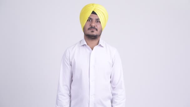 Studio Πυροβολισμό Γενειοφόρος Σιχ Ινδός Επιχειρηματίας Φορούσε Τουρμπάνι Ενάντια Λευκό — Αρχείο Βίντεο