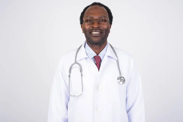 Portrait of happy African man doctor with eyeglasses smiling — Stock Photo, Image