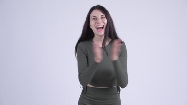 Happy young beautiful woman clapping hands — Stock Video