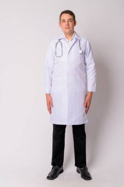 Yakışıklı doktor doz tam vücut