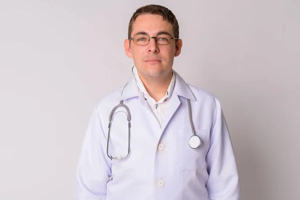 Portret przystojny mężczyzna lekarza z okularów — Zdjęcie stockowe
