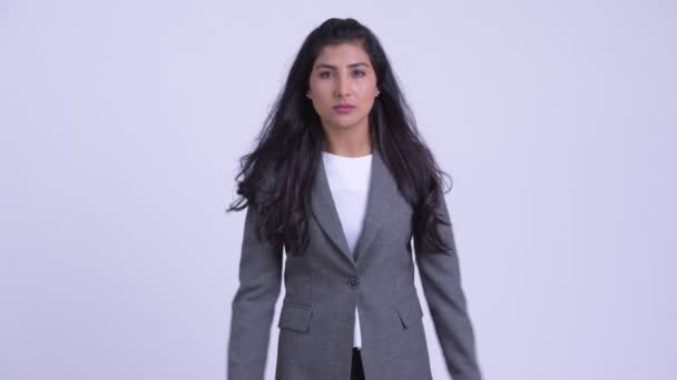 Νέοι όμορφη περσική επιχειρηματίας δείχνει να ακούσω κανένα κακό έννοια — Αρχείο Βίντεο