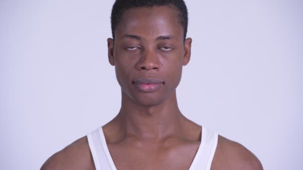 Cara de joven guapo africano mostrando no ver mal concepto — Vídeos de Stock