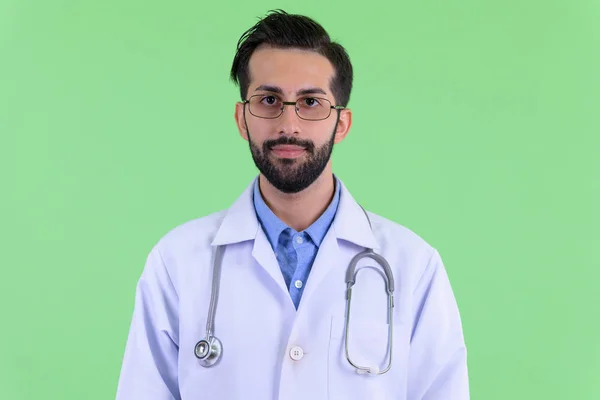 Rosto de jovem barbudo persa homem médico — Fotografia de Stock