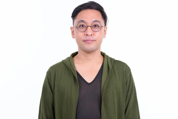 Tvář japonského muže s brýlemi na kameře — Stock fotografie