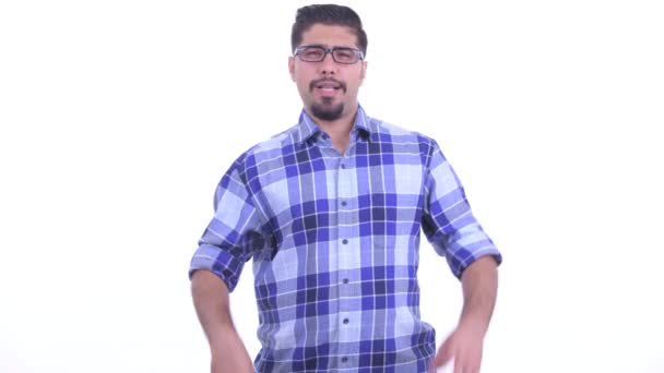 Homem hipster persa barbudo feliz com sinal ok — Vídeo de Stock