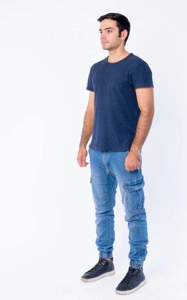 Full body shot van jonge knappe Perzische man — Stockfoto