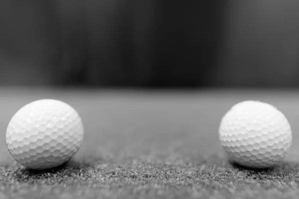 Közelkép Golflabdákról Szétszórva Földön — Stock Fotó