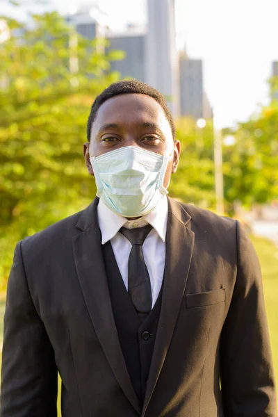 Portrait African Businessman Mask Protection Corona Virus Outbreak Park City — 图库照片