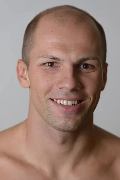 Studio Shot Young Handsome Muscular Bald Man Shirtless White Background — Foto de Stock