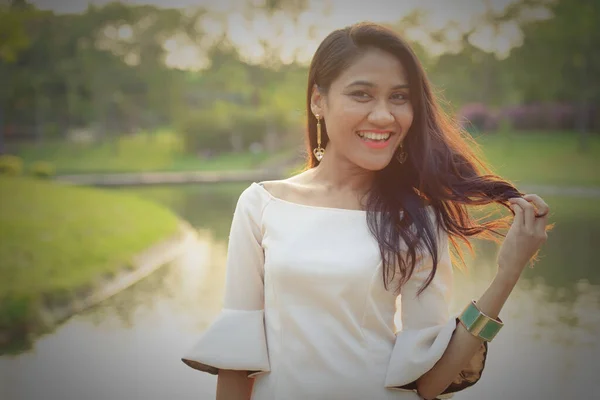 Portrait Asian Businesswoman Relaxing Park Outdoors — Stock Photo, Image