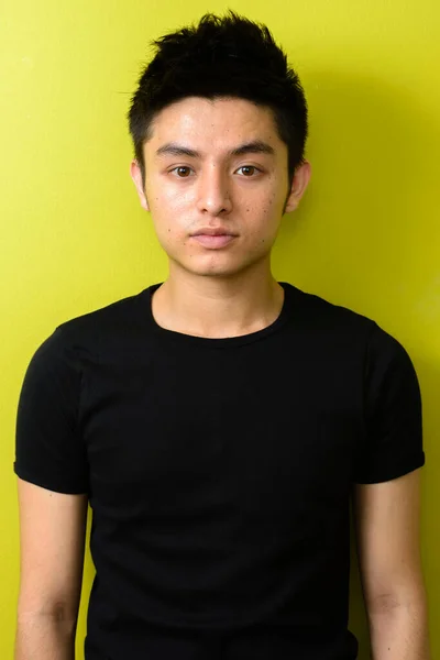 Studio Shot Young Handsome Asian Man Green Background — Stockfoto