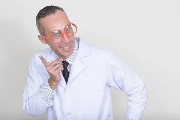 Mature Handsome Doctor Close — Stockfoto