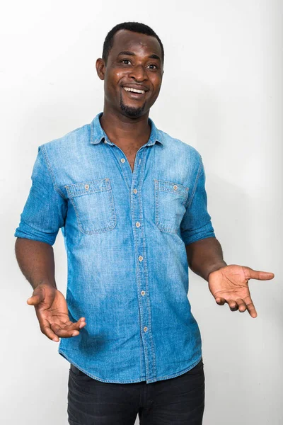 Studio Shot Handsome Bearded African Man — Stockfoto