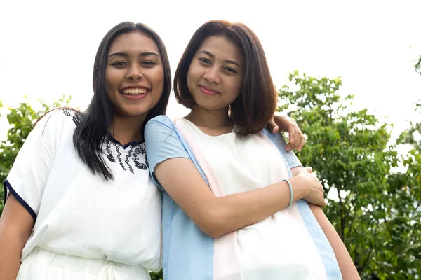 Portrait Two Young Asian Teenage Girls Friends Together Relaxing Park — 스톡 사진