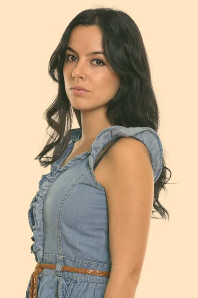 Studio Shot Young Beautiful Hispanic Woman Wavy Hair — Photo