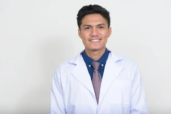 Studio Shot Handsome Filipino Man Doctor White Background — Stockfoto