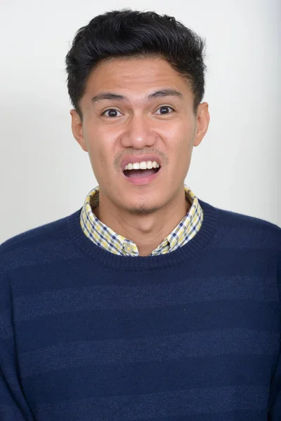 Studio Shot Handsome Filipino Man Ready Winter White Background — ストック写真