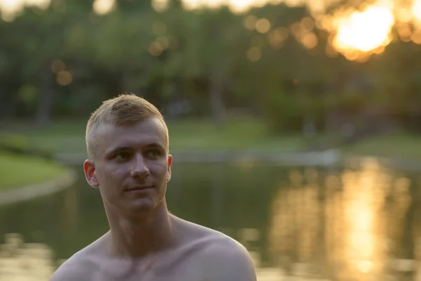 Portrait Young Man Blond Hair Shirtless Park Outdoors — Stock Photo, Image