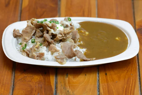 Retrato Curry Estilo Japonés Con Arroz Sobre Mesa Madera — Foto de Stock