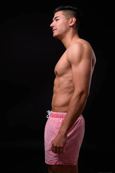 Estúdio Tiro Jovem Bonito Muscular Multi Étnico Homem Sem Camisa — Fotografia de Stock