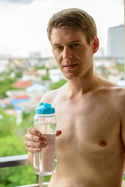 Portrait Young Handsome Scandinavian Man Blond Hair Shirtless Balcony View — Stock Photo, Image