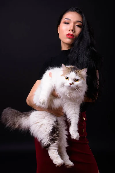 Studio Împușcat Tineri Frumoase Asiatice Transgender Femeie Afaceri Fundal Negru — Fotografie, imagine de stoc